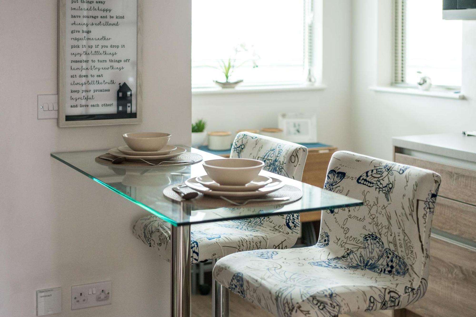 Canning Town -2 Bed Luxury Apartment Londen Buitenkant foto