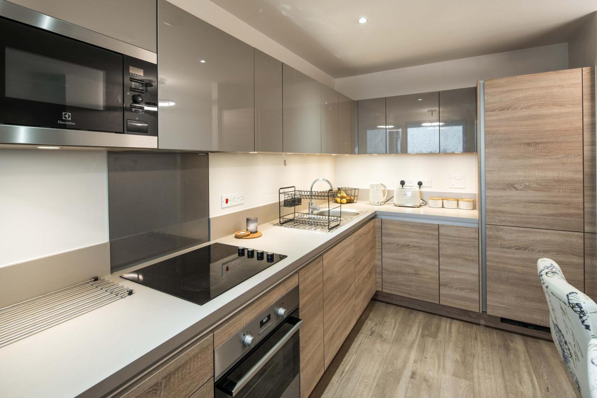 Canning Town -2 Bed Luxury Apartment Londen Buitenkant foto